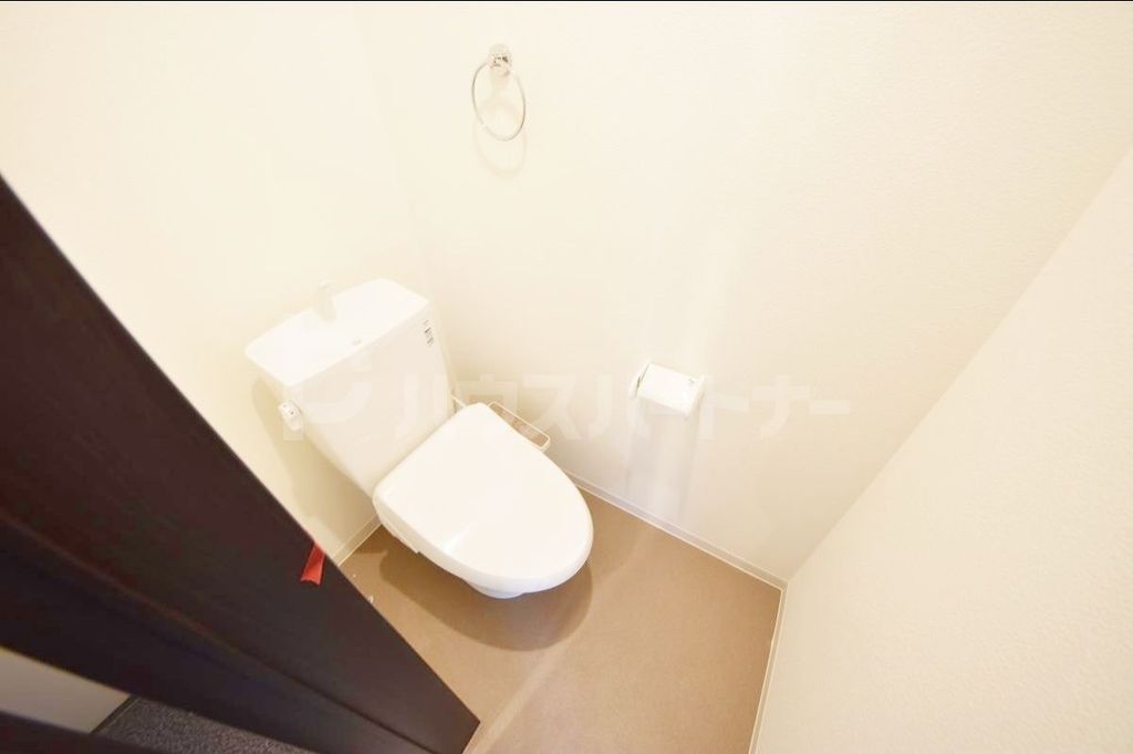 ジーメゾン柏松葉町キーファのトイレ写真