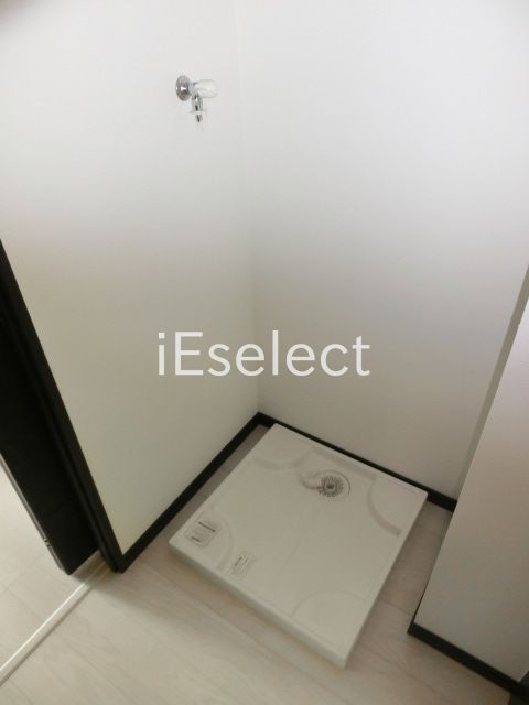 洗面設備　洗濯機置き場