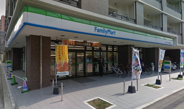 コンビニ　ファミリーマートRJRプレシア博多駅前店（コンビニ）まで309m