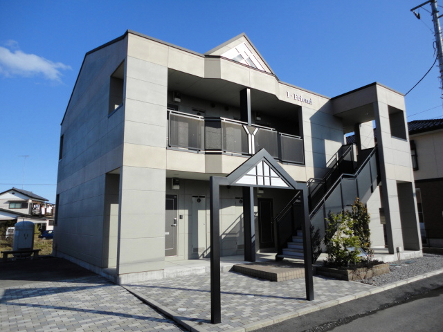 エントランス　閑静な住宅街の中にあります！