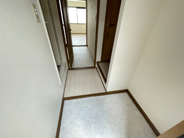 玄関　広めの玄関です