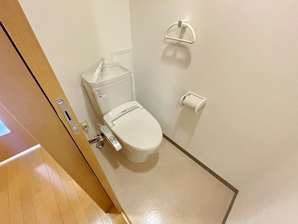 【所沢市南住吉のマンションのトイレ】