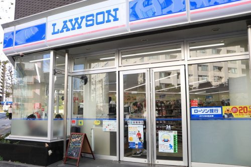 コンビニ　ローソン白金台二丁目店（コンビニ）まで154m