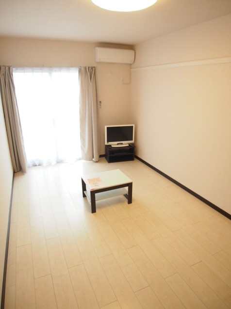 その他部屋・スペース　家具家電付きのお部屋です。