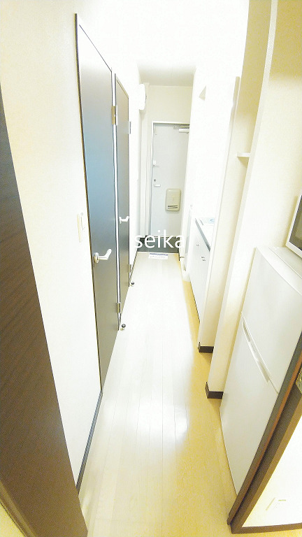 玄関　廊下部分