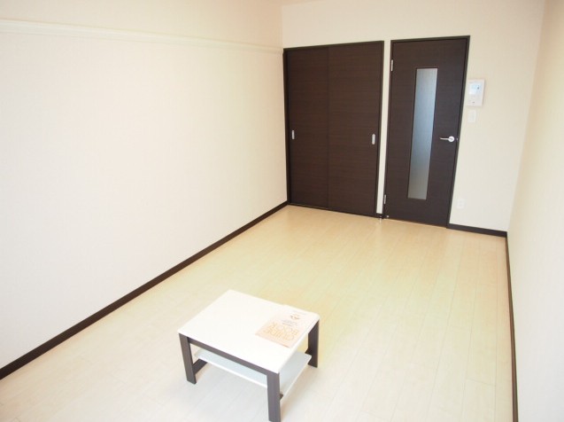 居室・リビング　同タイプ室内