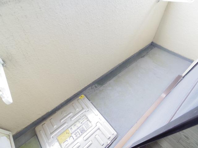 バルコニー　外からの目が気にならないバルコニーで洗濯物が干せます