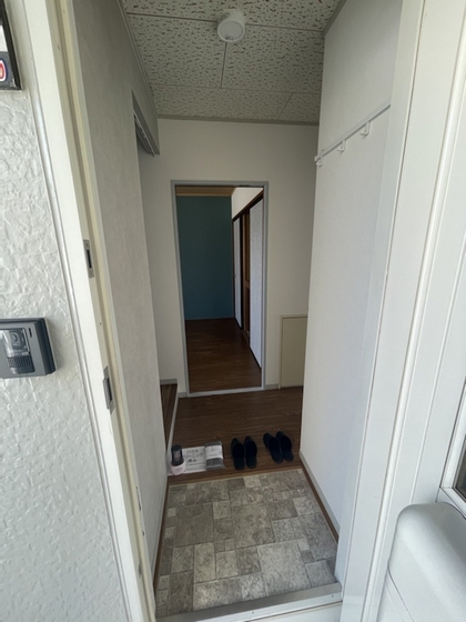 玄関　他号室のお写真です