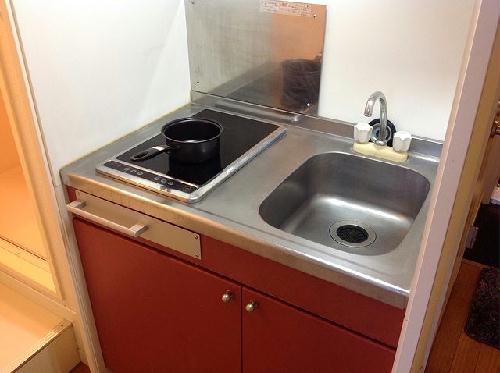 キッチン　設備・仕様は号室により異なる為、現状を優先致します。