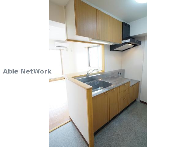 キッチン　他の部屋の写真です