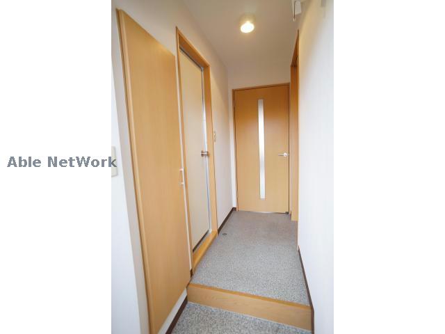 玄関　他の部屋の写真です