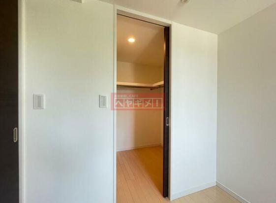 収納　別部屋の写真となります