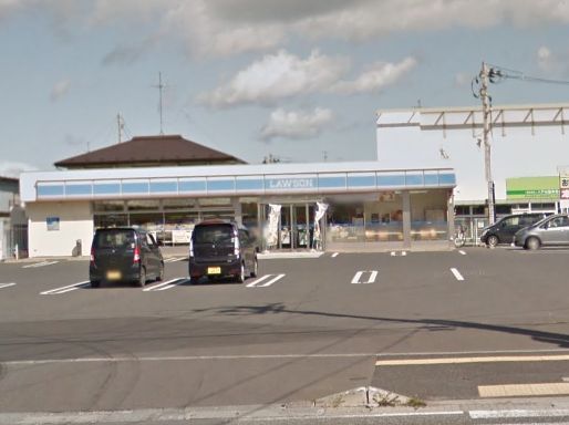 コンビニ　ローソン八戸沼館3丁目店（コンビニ）まで317m