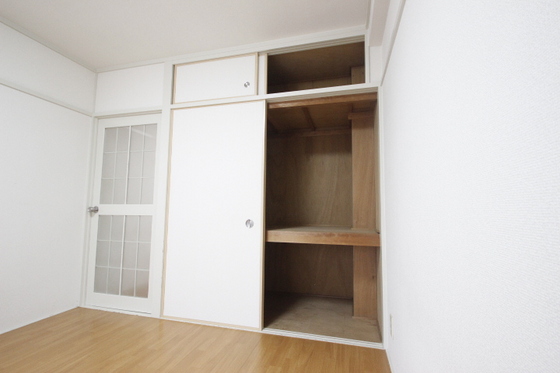 収納　※別部屋の写真です