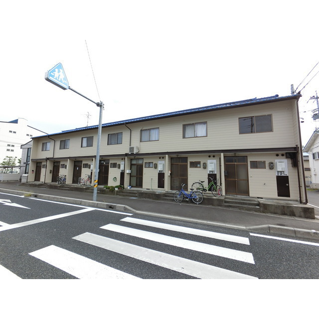 建物外観　Ａ棟