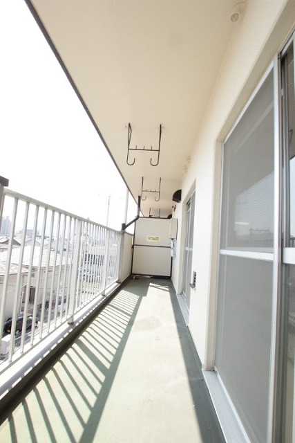 バルコニー　写真は別号室のものです。