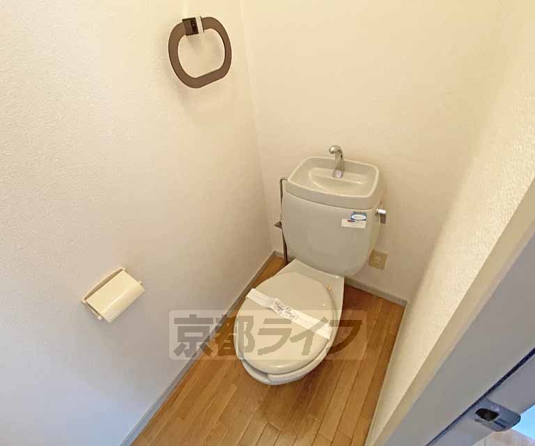 トイレ　洋式トイレです。