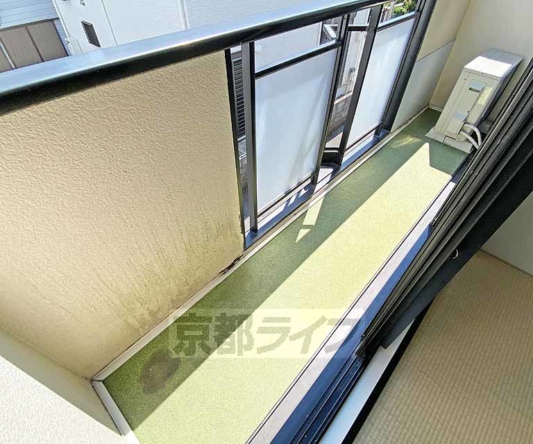 バルコニー　南向きのバルコニーです。