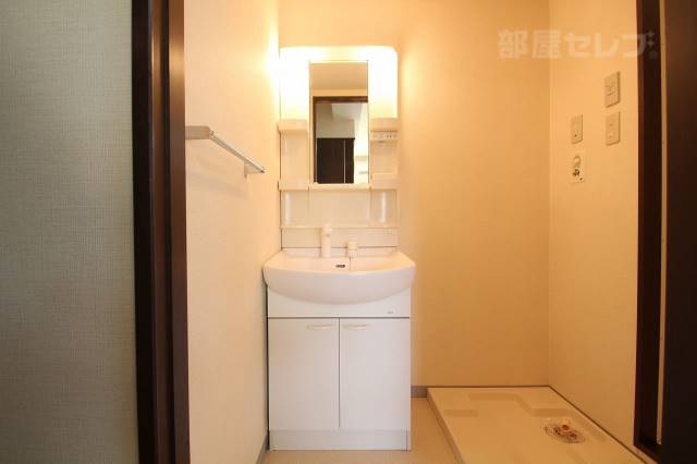 洗面設備　※１０１号室室内参照