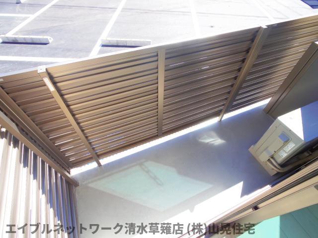 バルコニー　広々としたバルコニーです