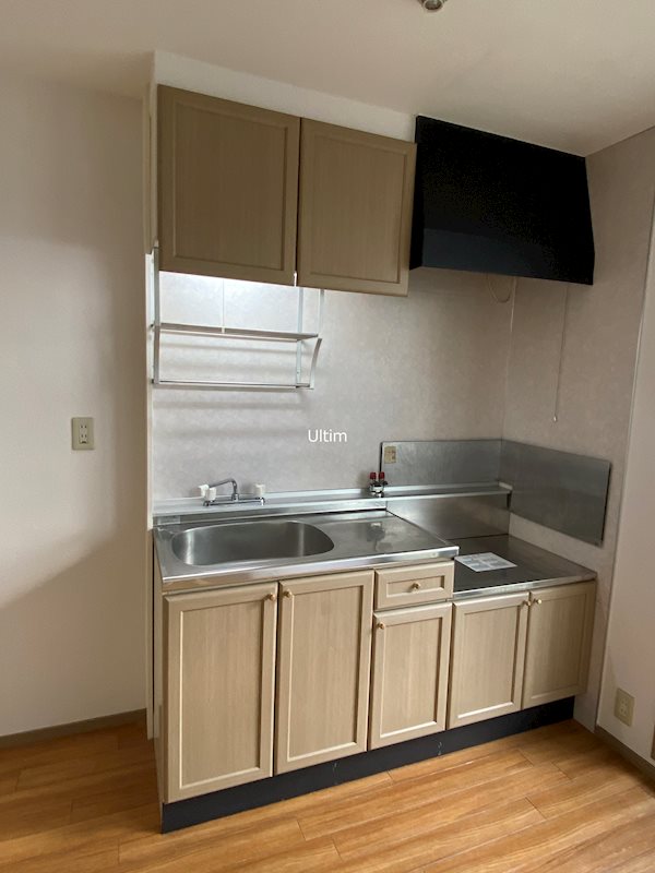 キッチン　※別のお部屋の写真です