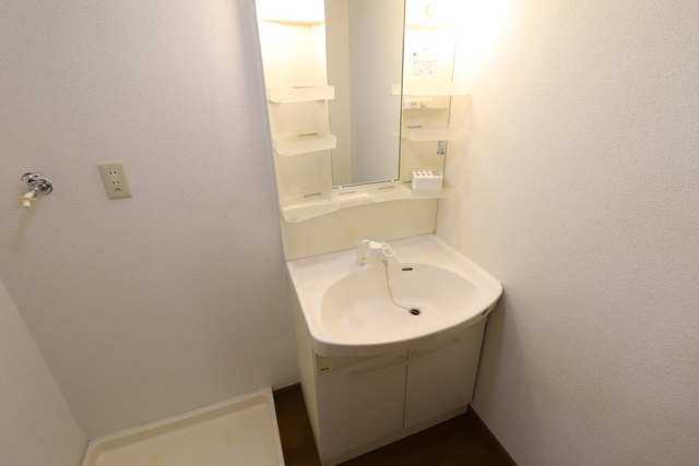 洗面設備　シャンプードレッサー付