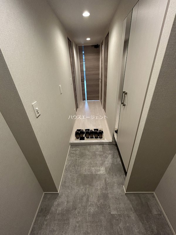 玄関　玄関にはシューズBOXがあります。