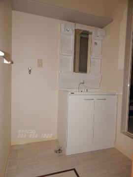 洗面設備　洗髪洗面化粧台