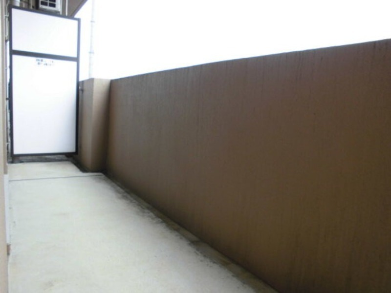 バルコニー　図面と現状に相違がある場合には現状を優先