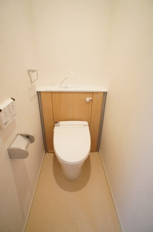 トイレ　図面と現状に相違がある場合には現状を優先