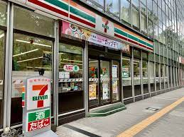 コンビニ　セブンイレブン札幌山鼻店（コンビニ）まで159m