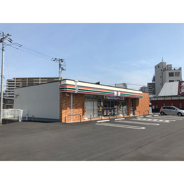 コンビニ　セブンイレブン土浦富士崎店（コンビニ）まで206m