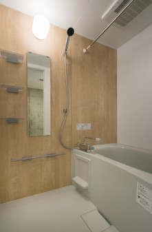 バス・シャワールーム　バス