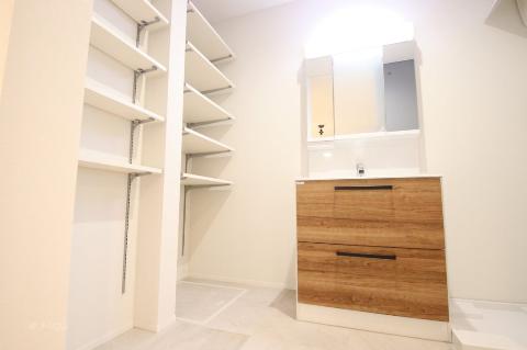 洗面設備　洗髪洗面化粧台（イメージ）