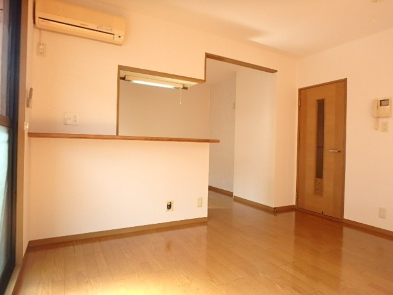 居室・リビング　図面と現状に相違がある場合には現状を優先