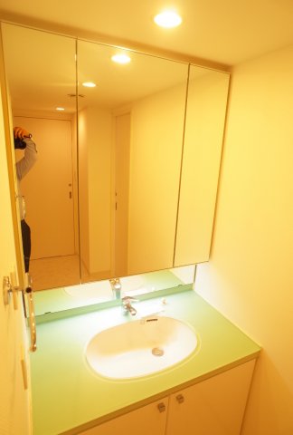 洗面設備　洗面所