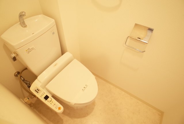 トイレ　ウォシュレット