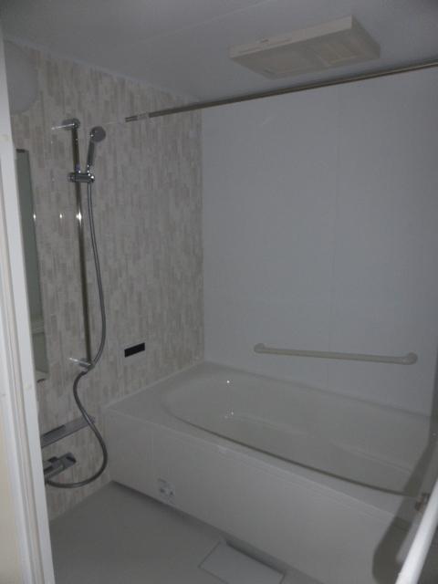 バス・シャワールーム　風呂