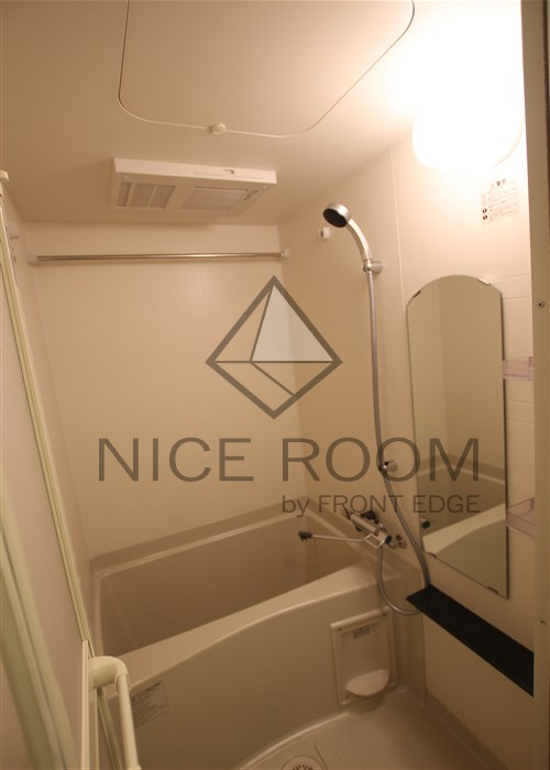 バス・シャワールーム　プレサンス谷町七丁目II　風呂