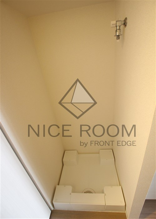 その他設備　プレサンス谷町七丁目II　洗濯パン