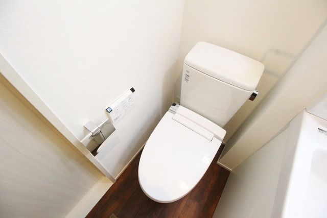 トイレ　★タウンハウジング稲田堤店までお問い合わせください★