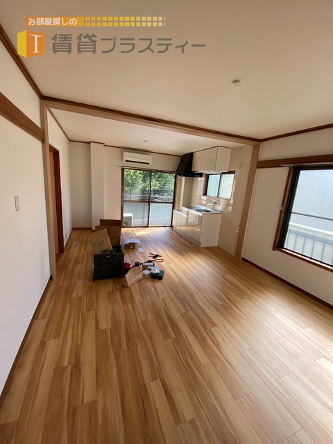居室・リビング　リノベーションされたお部屋で自慢できますね！
