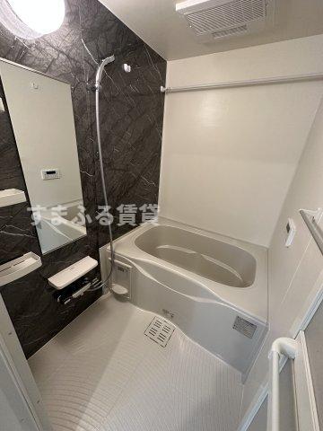 バス・シャワールーム　同仕様　同施工会社　風呂