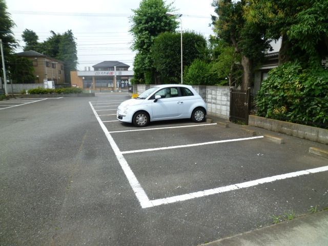 駐車場　☆駐車場☆