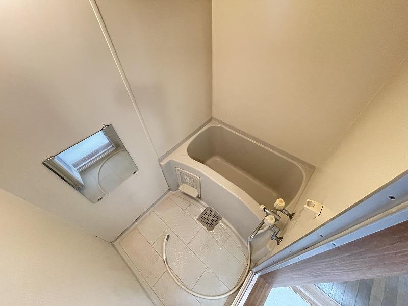 バス・シャワールーム　浴室