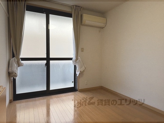 居室・リビング　洋室