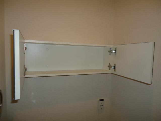 トイレ　トイレ収納