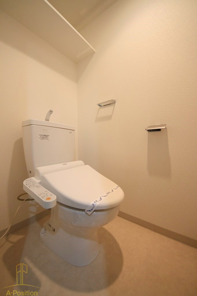 トイレ　レオンコンフォート本町