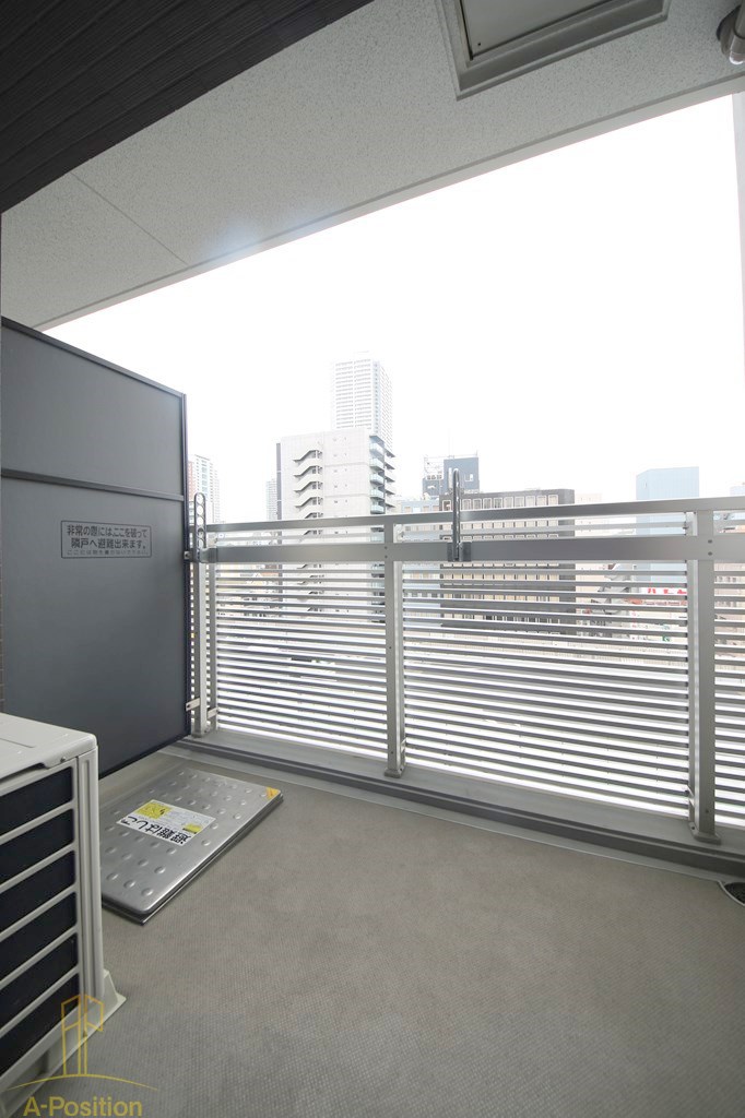 バルコニー　レオンコンフォート本町