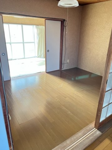 佐保ビルの居間写真